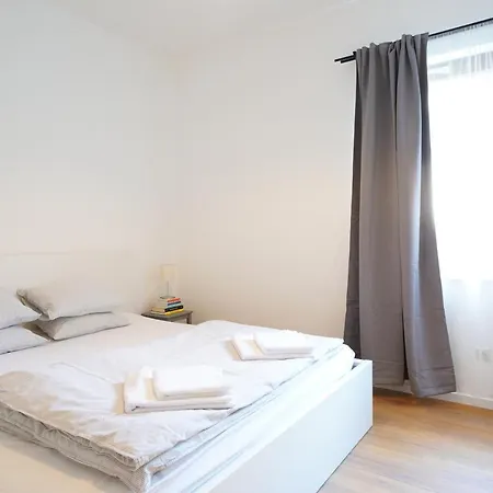 Buda Side Apartmán *