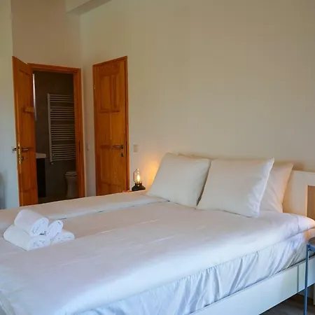 Buda Side Apartment *
